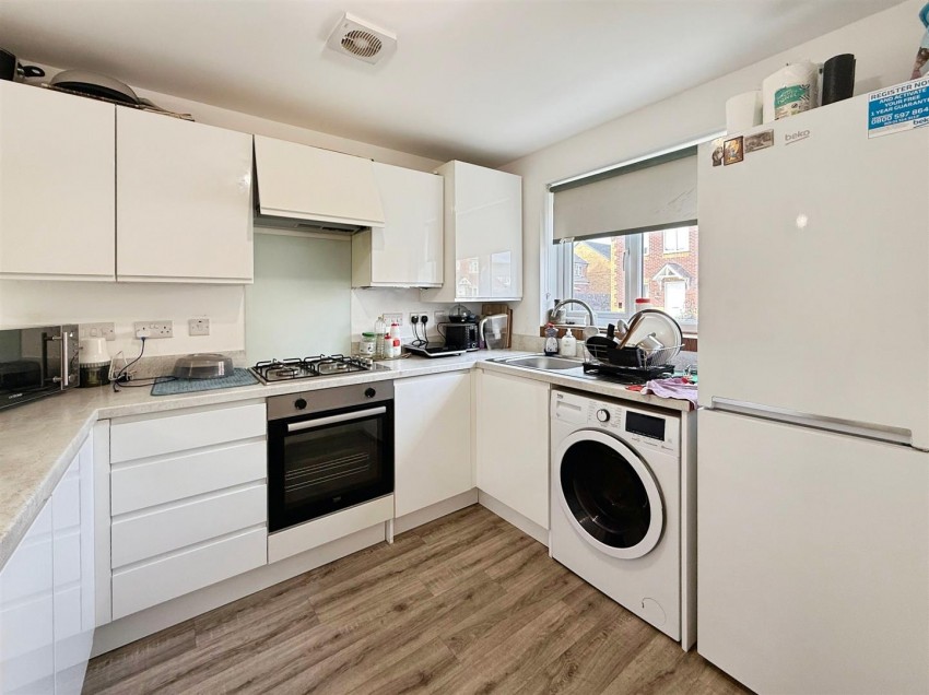 Images for Elmton Way, Creswell, Worksop