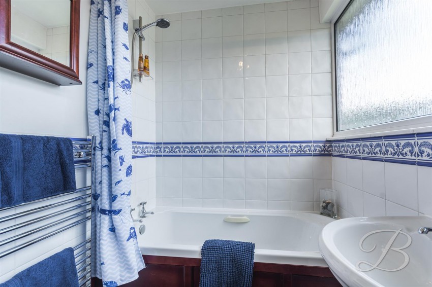 Images for Vernon Crescent, Ravenshead, Nottingham