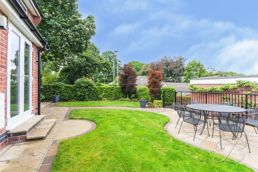 Images for Vernon Crescent, Ravenshead, Nottingham