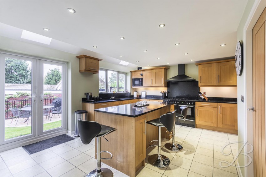 Images for Vernon Crescent, Ravenshead, Nottingham