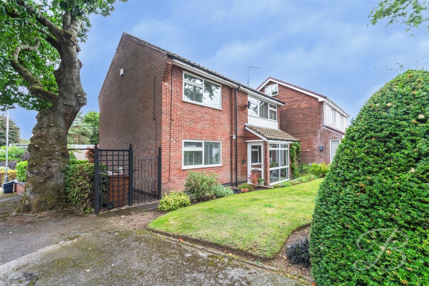 Images for Vernon Crescent, Ravenshead, Nottingham