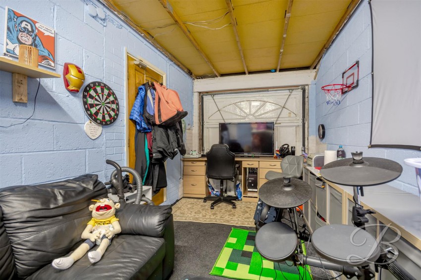 Images for Farr Way, Blidworth, Mansfield