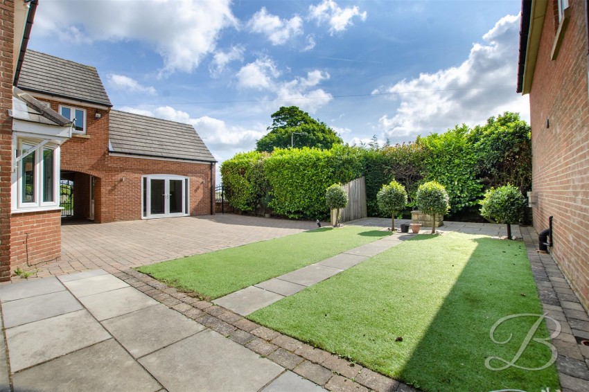 Images for Castle View, Palterton, Chesterfield