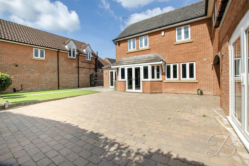 Images for Castle View, Palterton, Chesterfield
