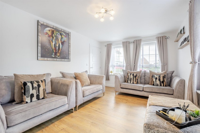 Images for Piccadilly Close, Mansfield Woodhouse, Mansfield