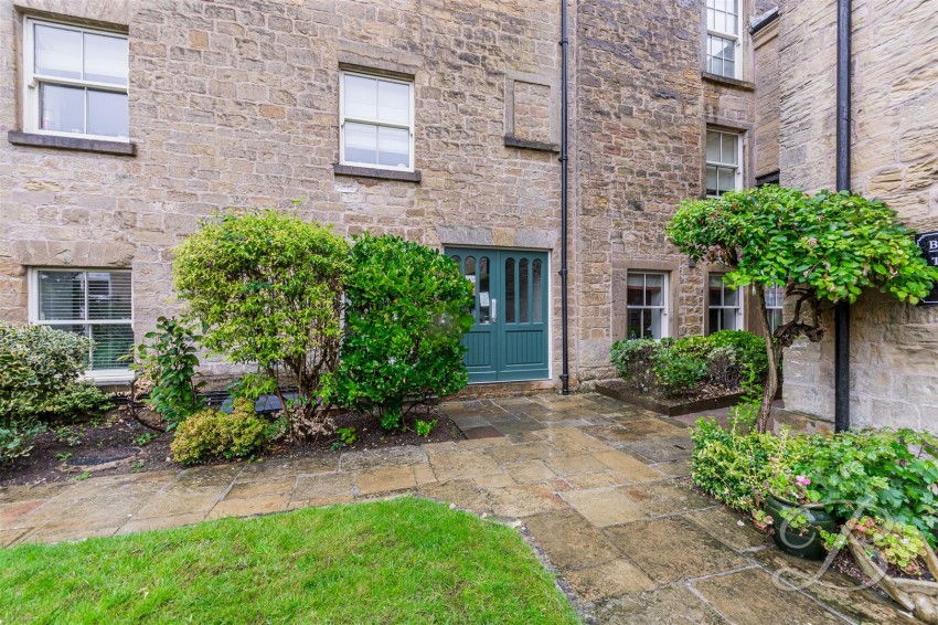 Images for Berry Hill Lane, Mansfield
