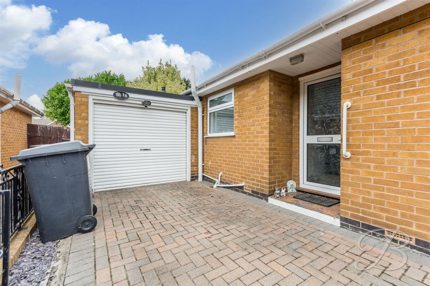 Images for Greenaway Drive, Bolsover, Chesterfield