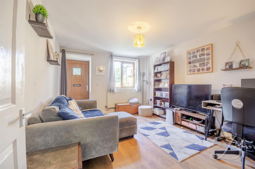 Images for Crompton Road, Bilsthorpe, Newark