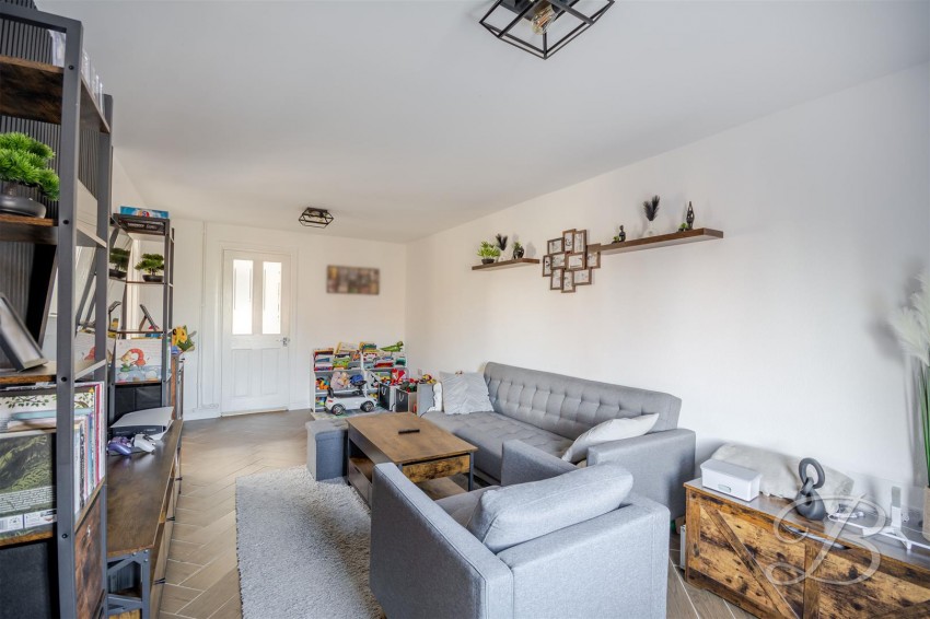 Images for Houldsworth Crescent, Bolsover, Chesterfield