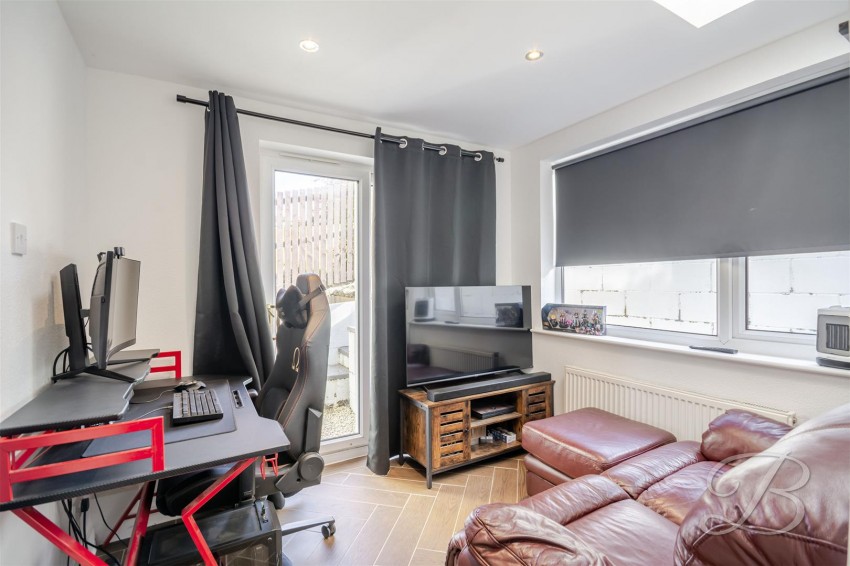 Images for Houldsworth Crescent, Bolsover, Chesterfield