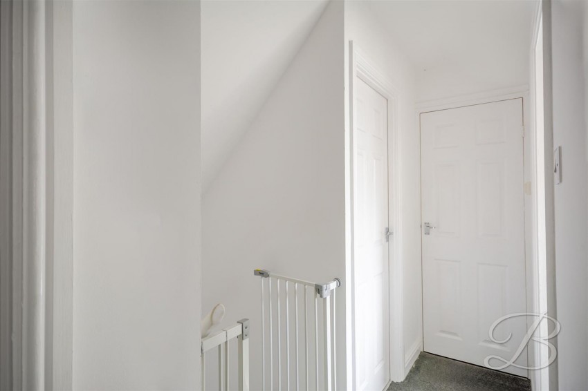 Images for Houldsworth Crescent, Bolsover, Chesterfield