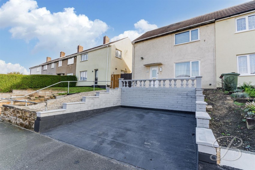 Images for Houldsworth Crescent, Bolsover, Chesterfield