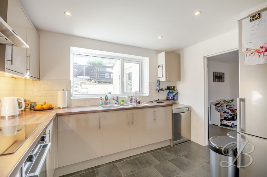 Images for Houldsworth Crescent, Bolsover, Chesterfield