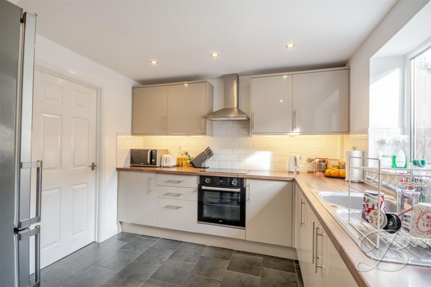 Images for Houldsworth Crescent, Bolsover, Chesterfield