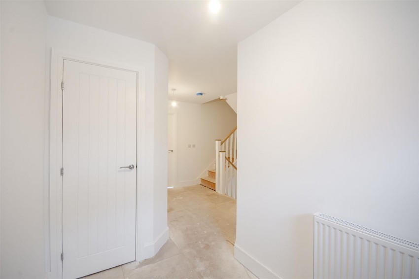 Images for High Oakham Hill, Mansfield