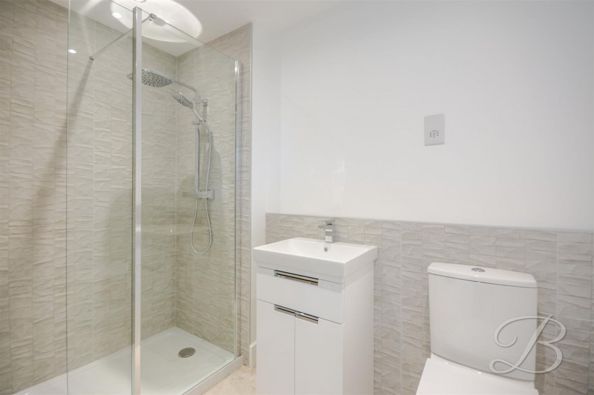 Images for High Oakham Hill, Mansfield