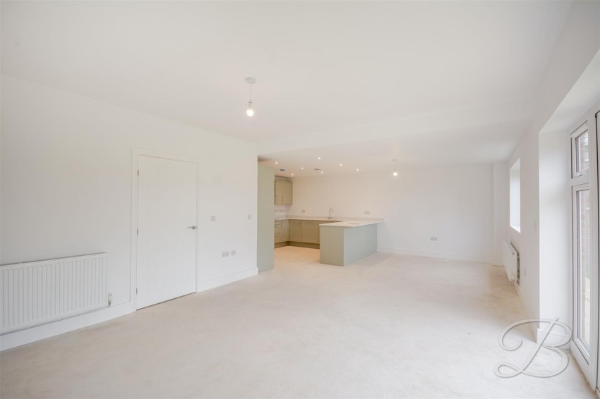 Images for High Oakham Hill, Mansfield