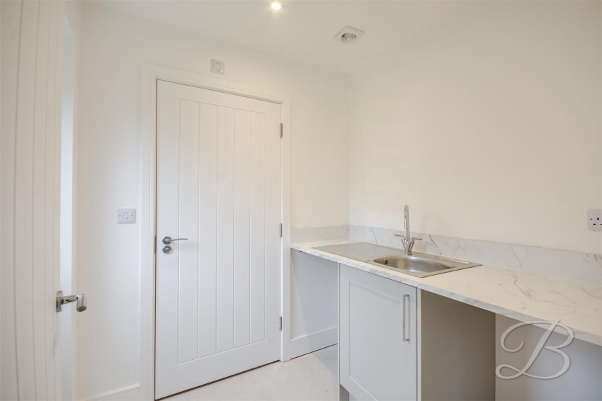 Images for High Oakham Hill, Mansfield