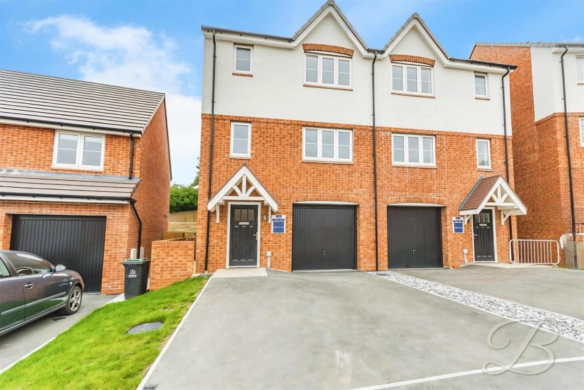 Images for High Oakham Hill, Mansfield