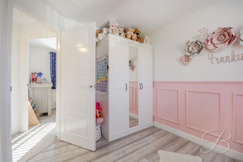 Images for Kestrel Close, Tibshelf, Alfreton