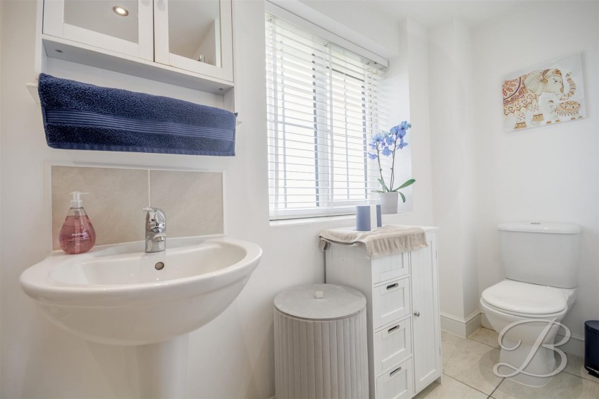 Images for Kestrel Close, Tibshelf, Alfreton