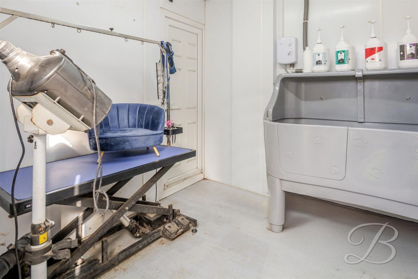 Images for Kestrel Close, Tibshelf, Alfreton