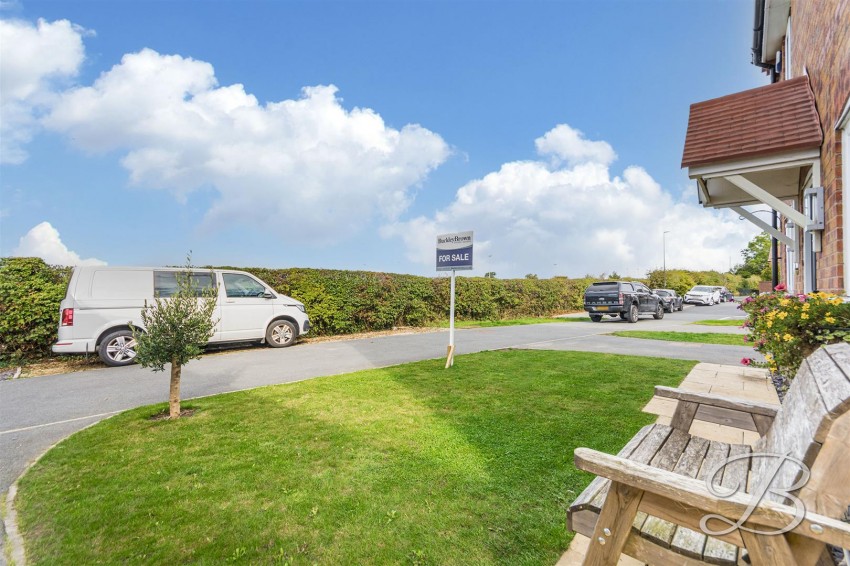 Images for Kestrel Close, Tibshelf, Alfreton