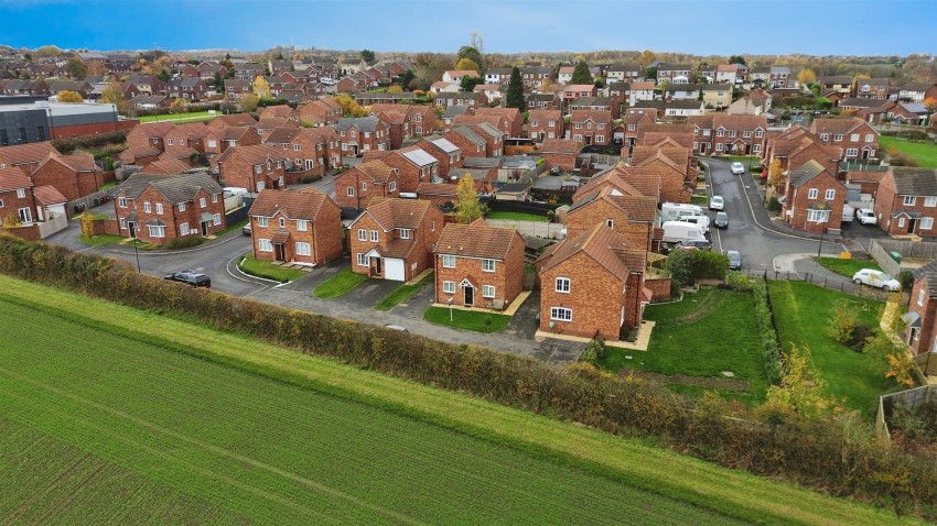 Images for Kestrel Close, Tibshelf, Alfreton