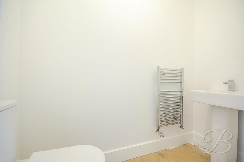 Images for High Oakham Hill, Mansfield