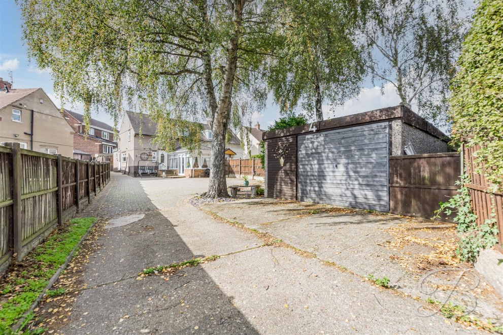 Image of Newlands Drive, Forest Town, Mansfield