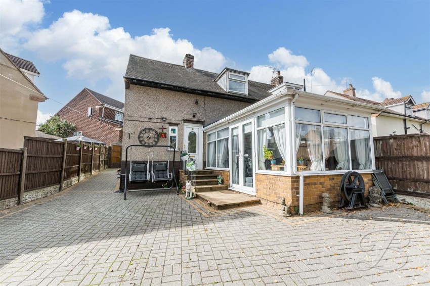 Images for Newlands Drive, Forest Town, Mansfield