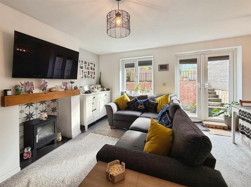 Images for East Street, Doe Lea, Chesterfield