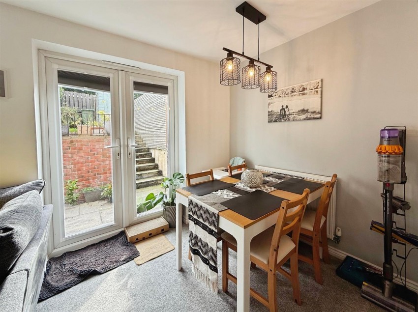 Images for East Street, Doe Lea, Chesterfield
