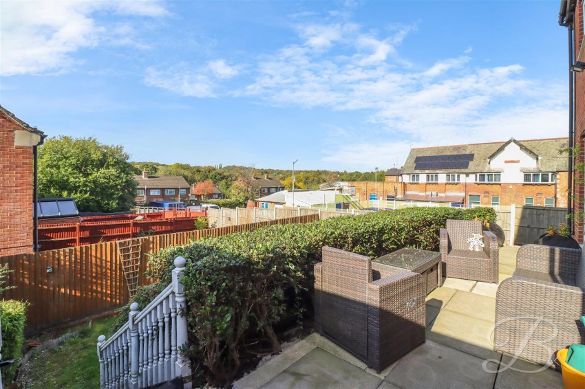 Images for East Street, Doe Lea, Chesterfield