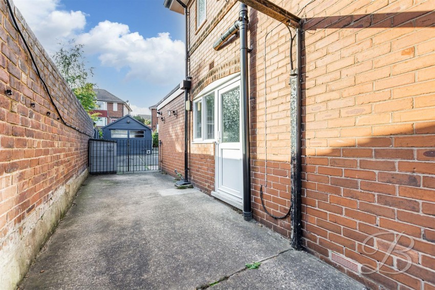 Images for Big Barn Lane, Mansfield