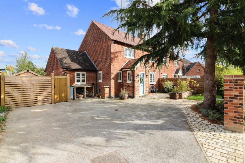 Images for Alexander Road, Farnsfield, Newark