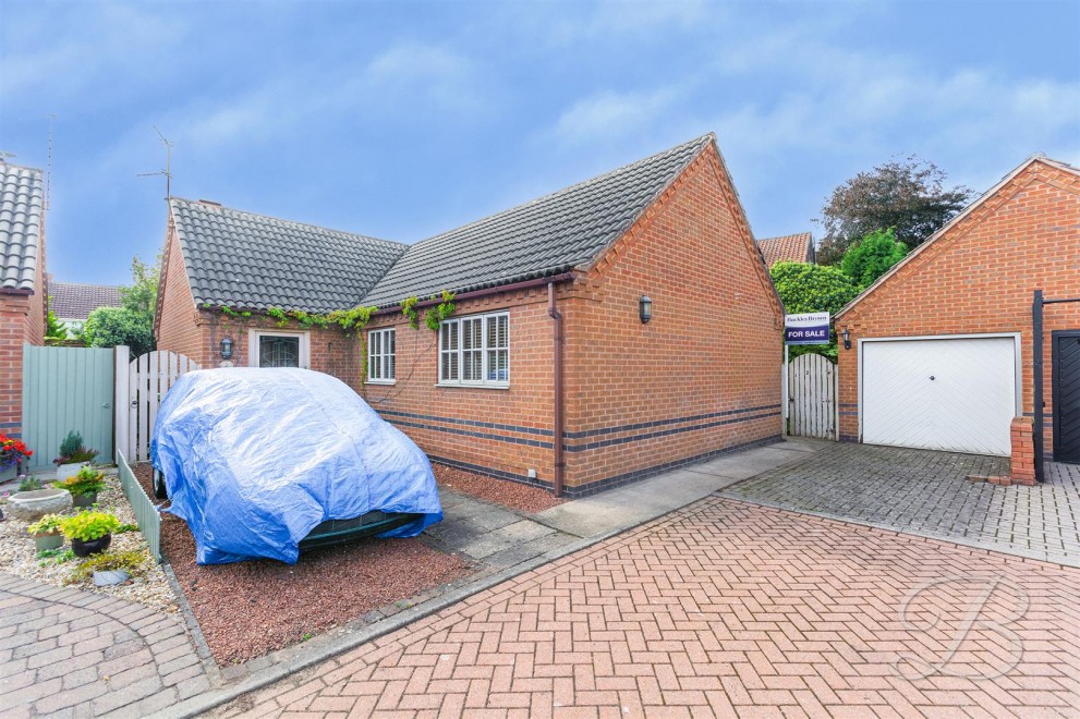 Image of Eastern Court, Newark