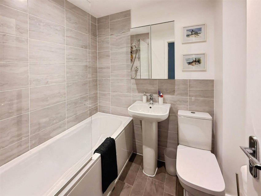 Images for Crown Crescent, Bolsover, Chesterfield