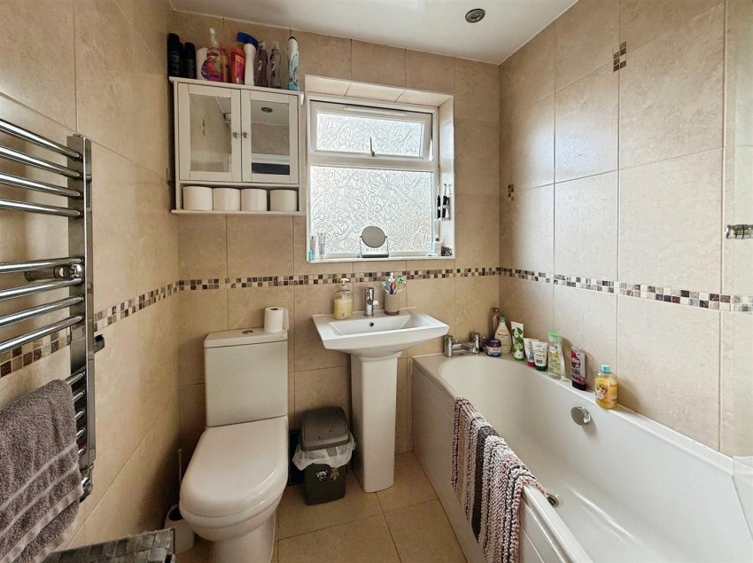 Images for School Close, Newton, Alfreton