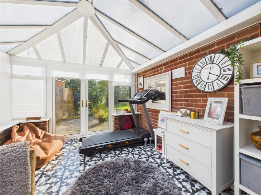 Images for Vernon Crescent, Ravenshead, Nottingham