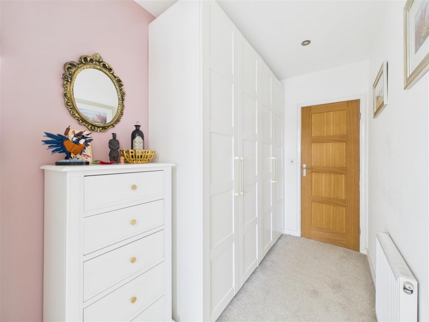 Images for Vernon Crescent, Ravenshead, Nottingham