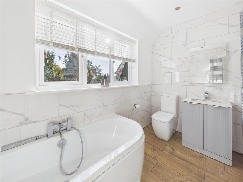 Images for Vernon Crescent, Ravenshead, Nottingham