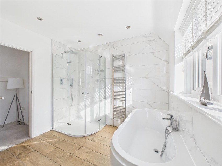 Images for Vernon Crescent, Ravenshead, Nottingham