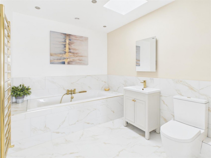 Images for Vernon Crescent, Ravenshead, Nottingham