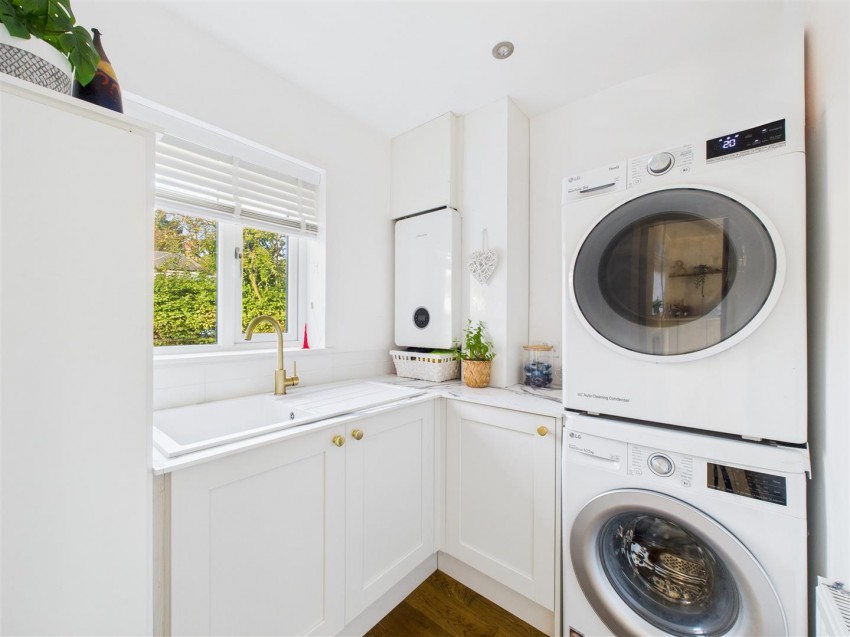 Images for Vernon Crescent, Ravenshead, Nottingham