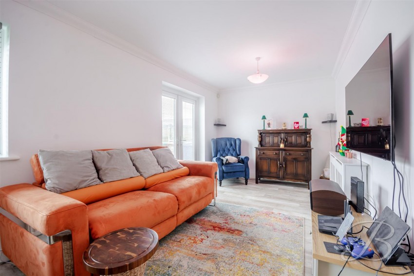 Images for Welburn Close, Forest Town, Mansfield