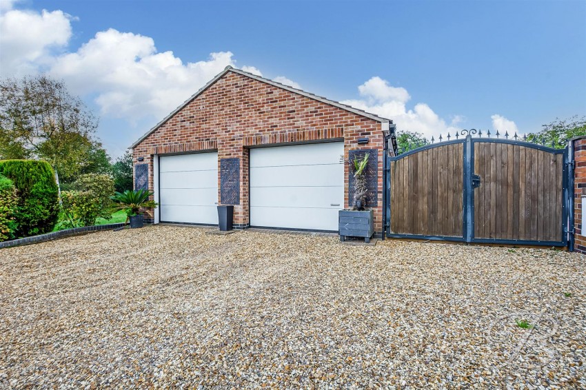 Images for Mansfield Road, Edwinstowe, Mansfield