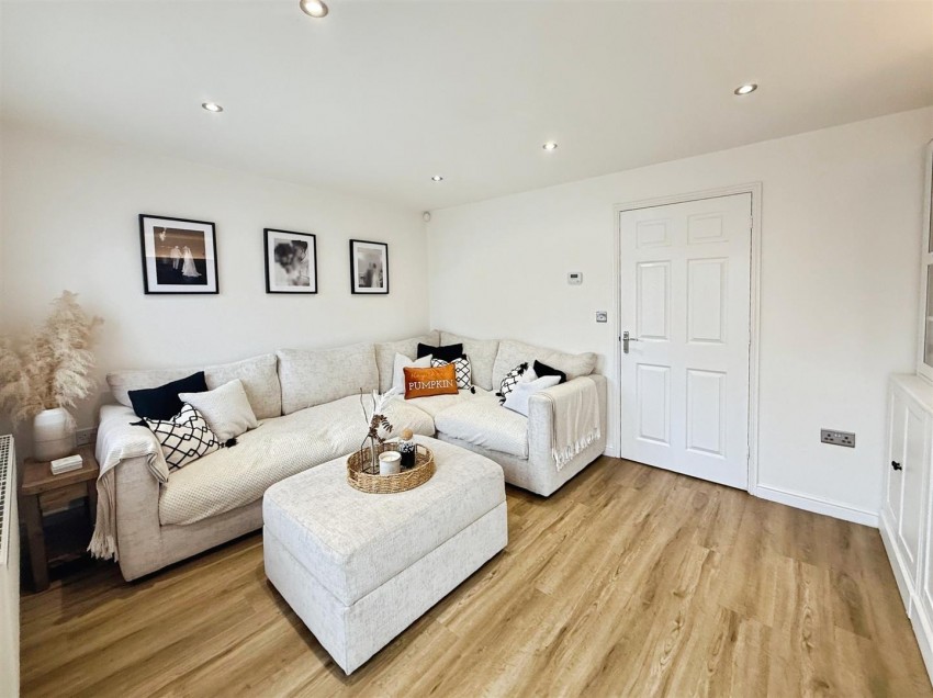 Images for Model View, Creswell, Worksop