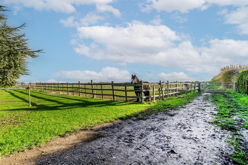 Images for Selwyn Street, Bolsover, Chesterfield