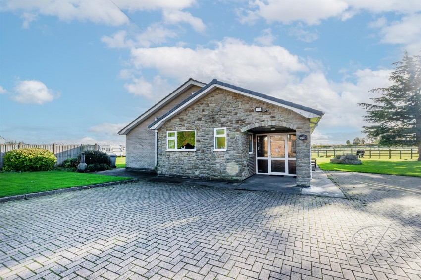 Images for Selwyn Street, Bolsover, Chesterfield